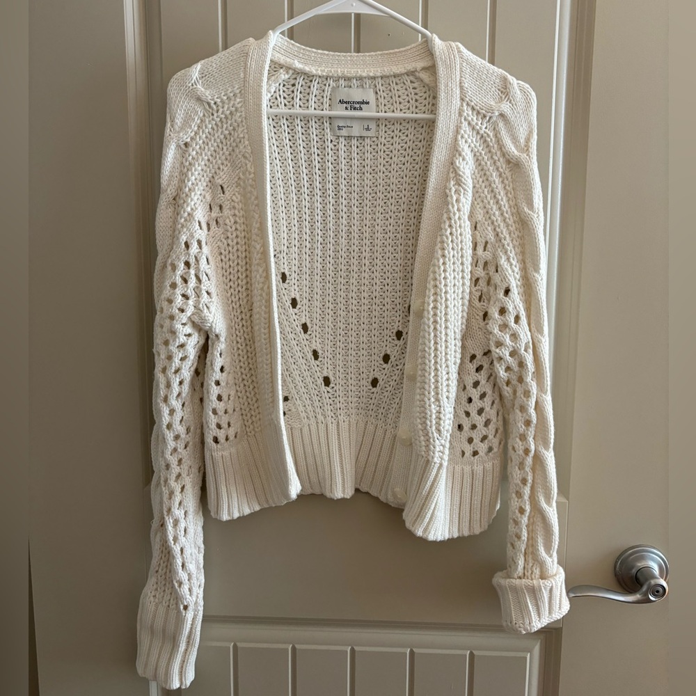 Abercrombie & Fitch thick knit cardigan